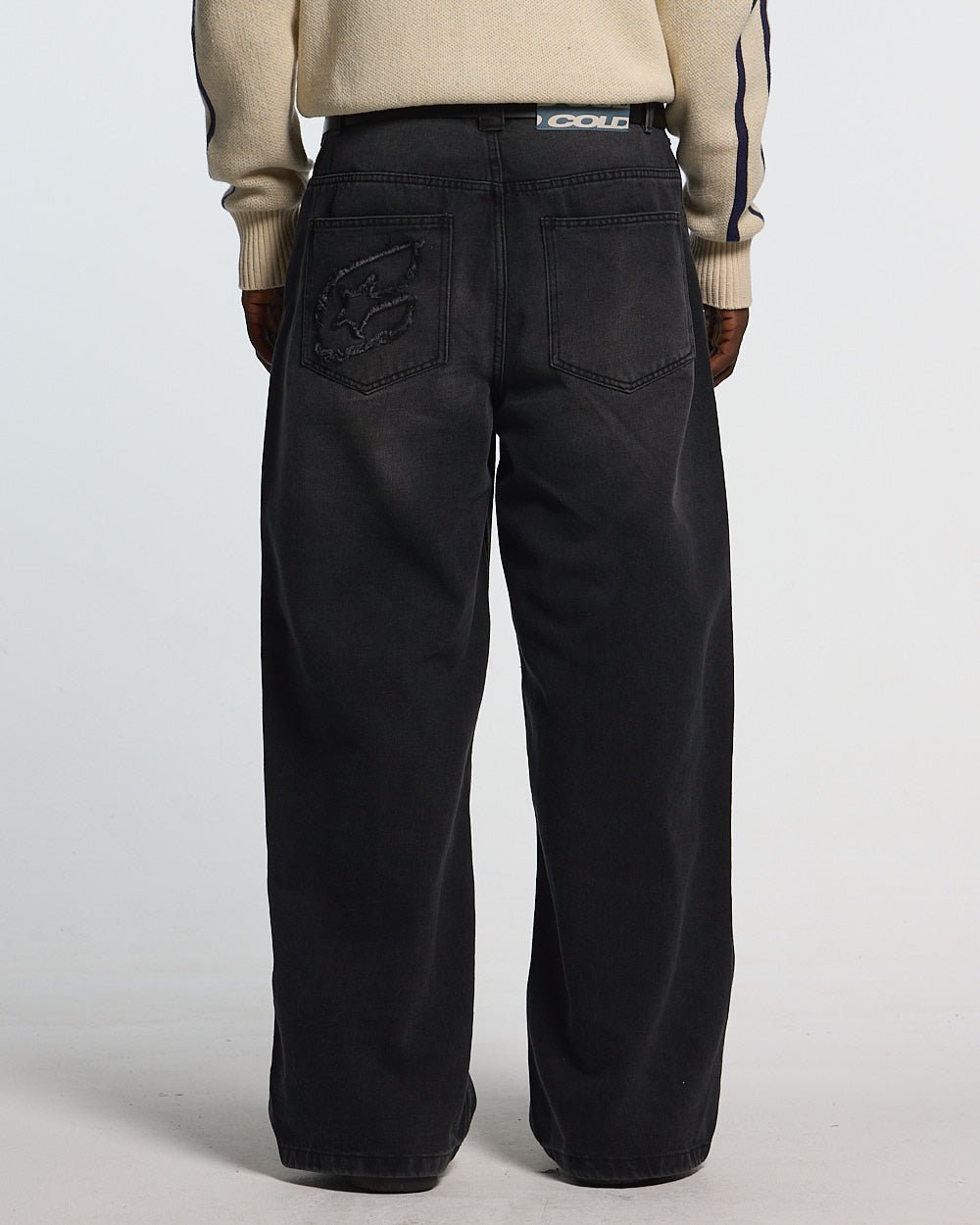 C V2 DIRTY PANTS BLACK