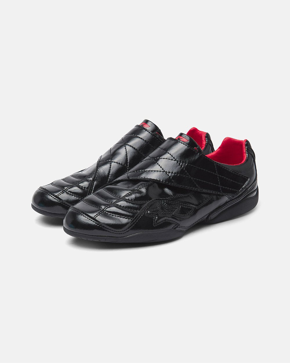 COLD HOOK SNEAKER BLACK
