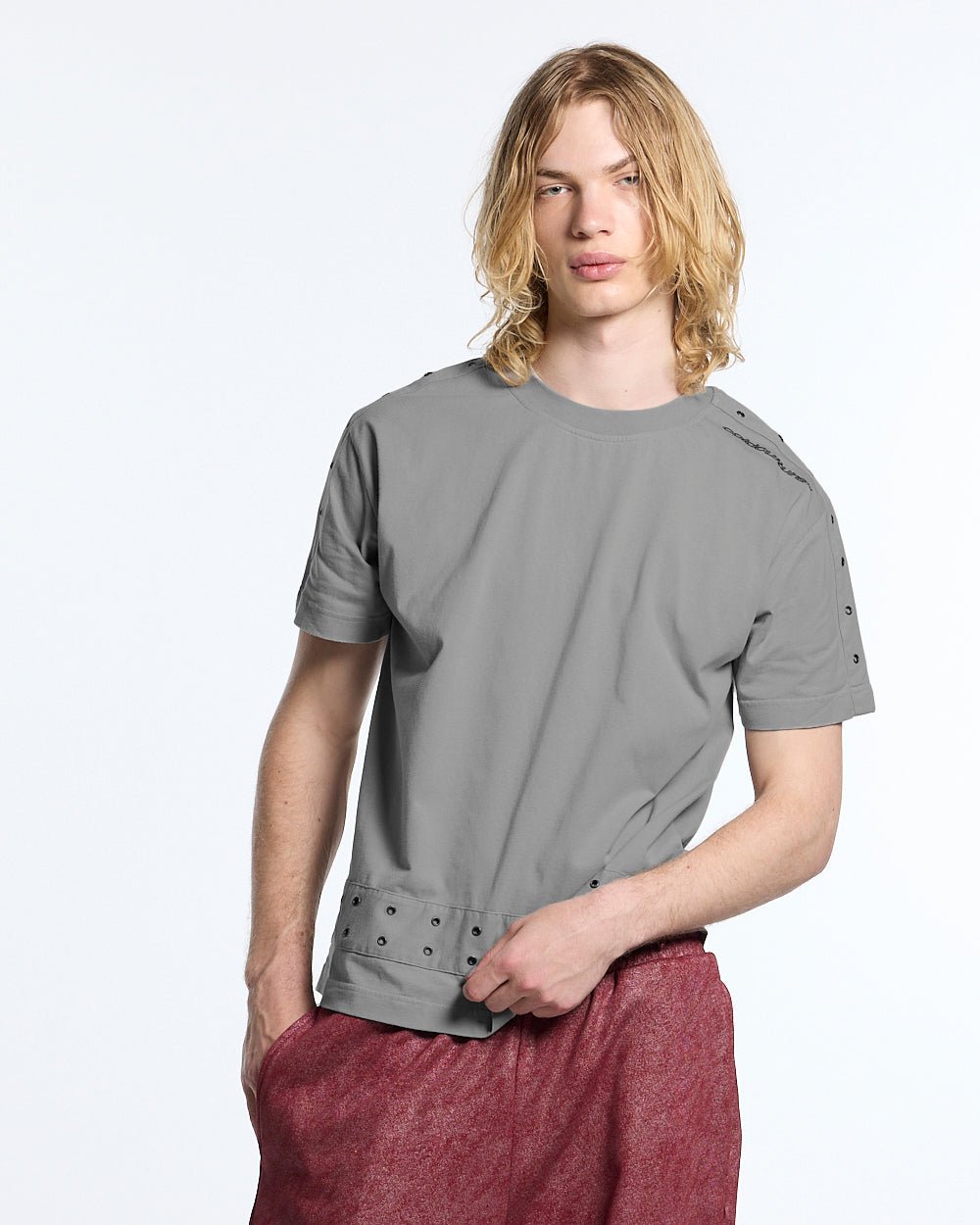 EYELET TEE LIGHT GREY