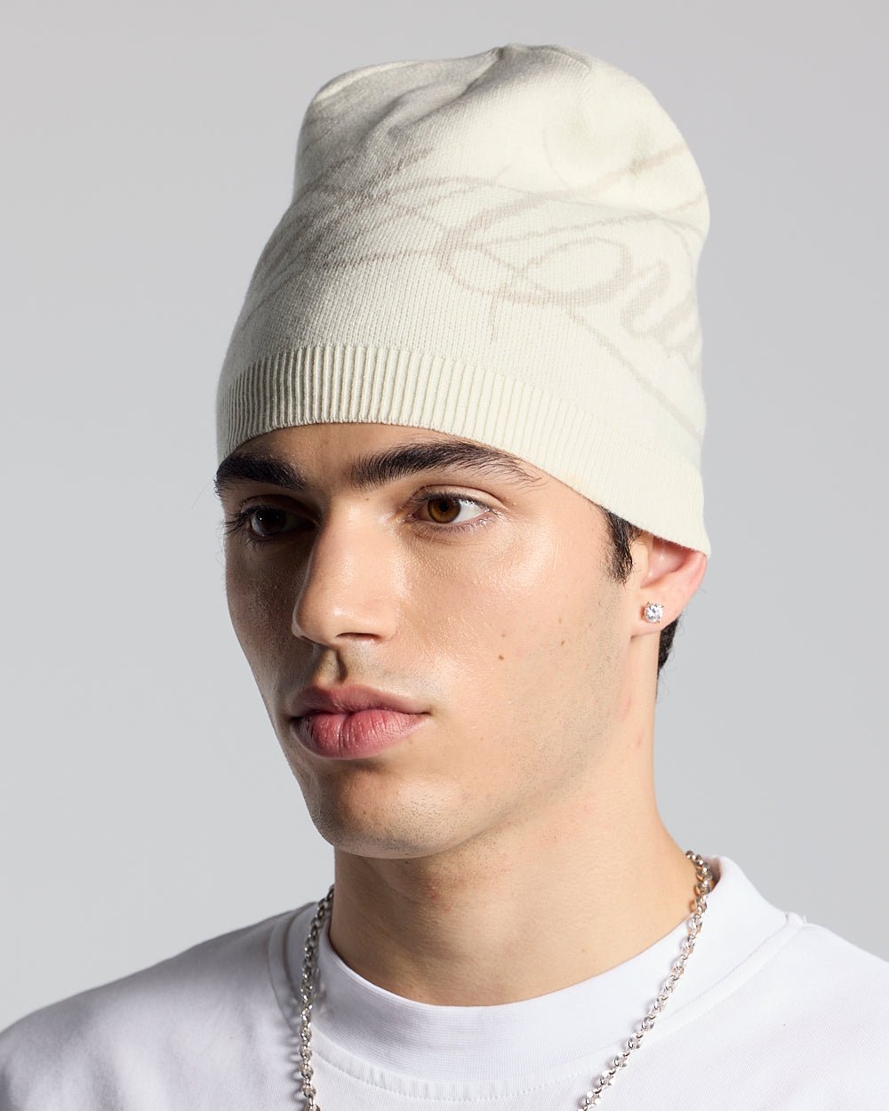 SCRIPT BEANIE GREY